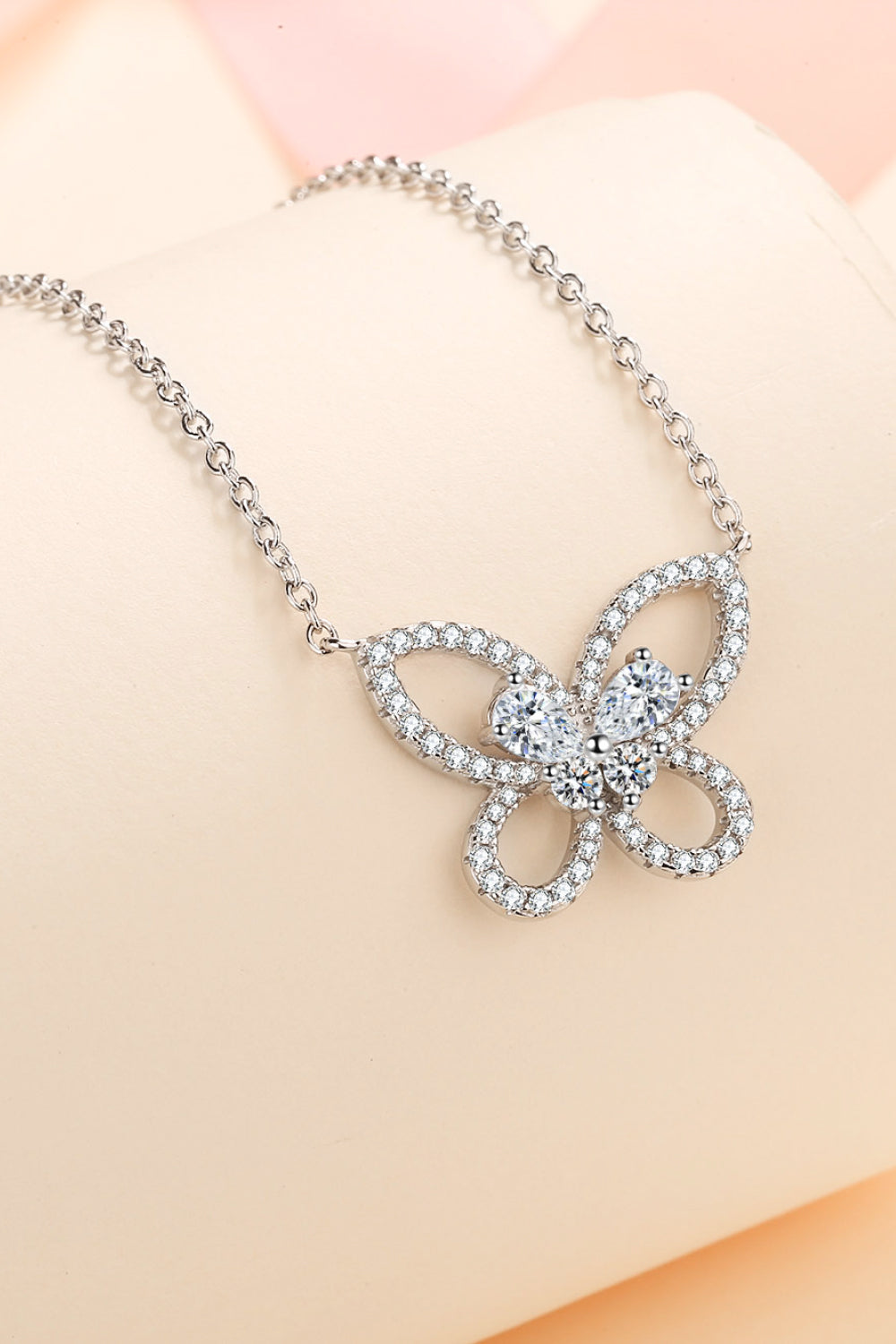 Social Butterfly Sparkling Pendant Necklace