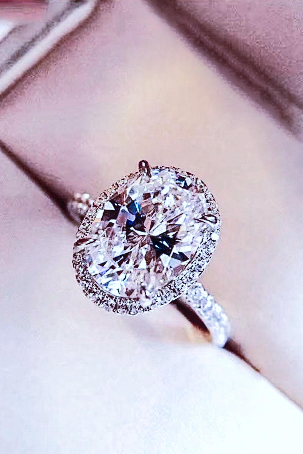 Oval Perfection Ring 2 Carat Moissanite Platinum-Plated