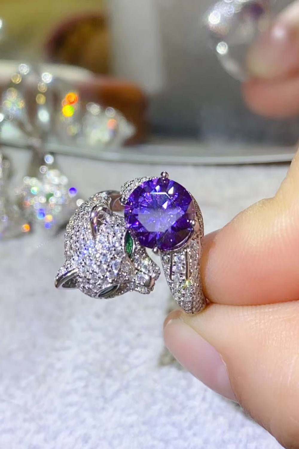 Feline Adjustable 2K Moissanite Ring