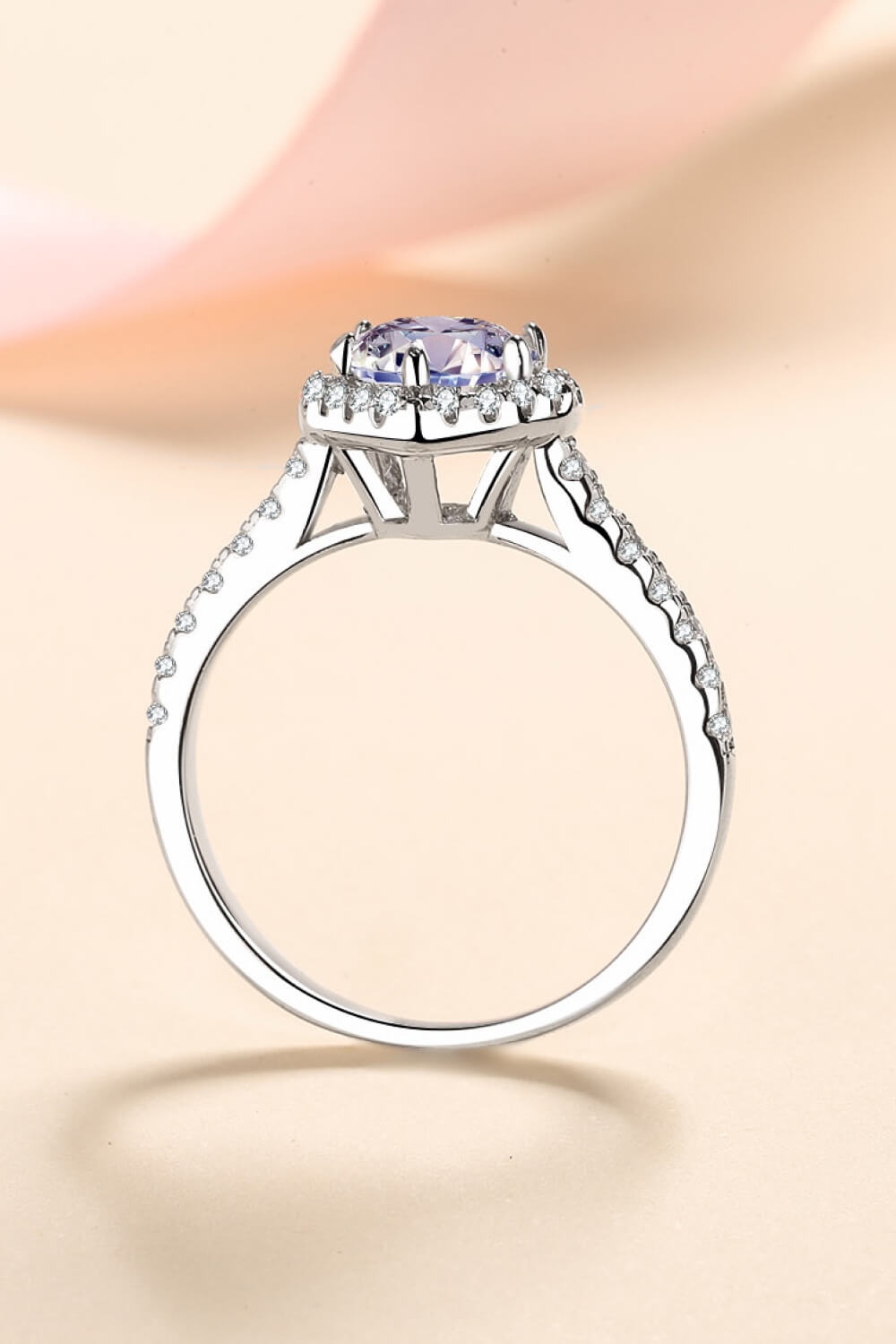 Heart-Shaped 1 Carat Moissanite Ring