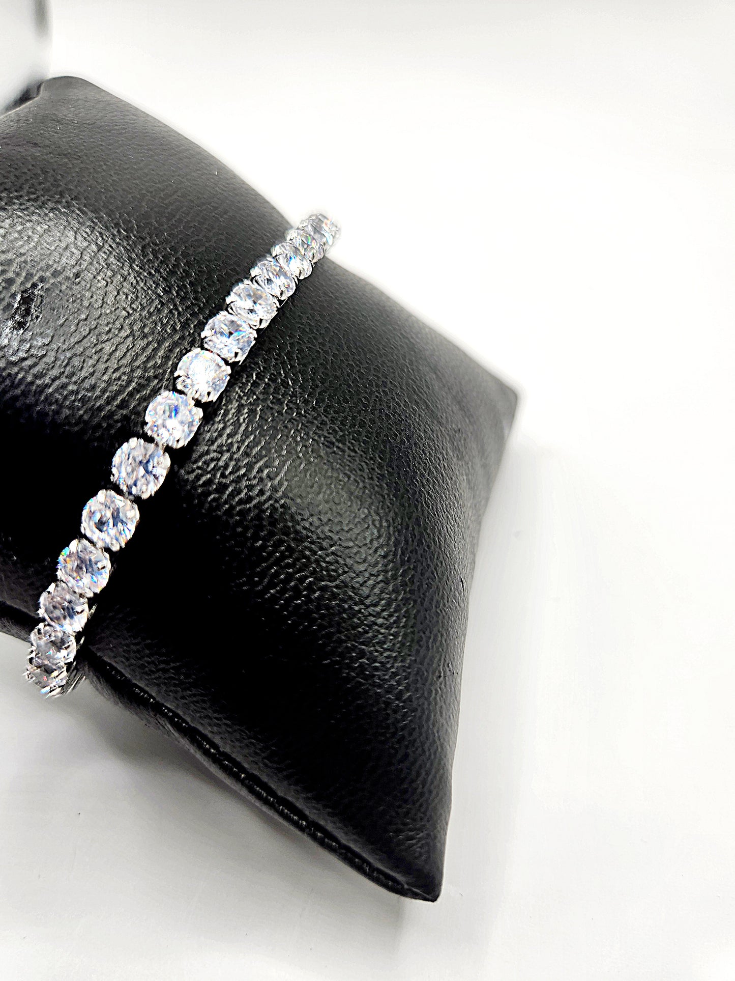 Brilliant Zircon Tennis Bracelet