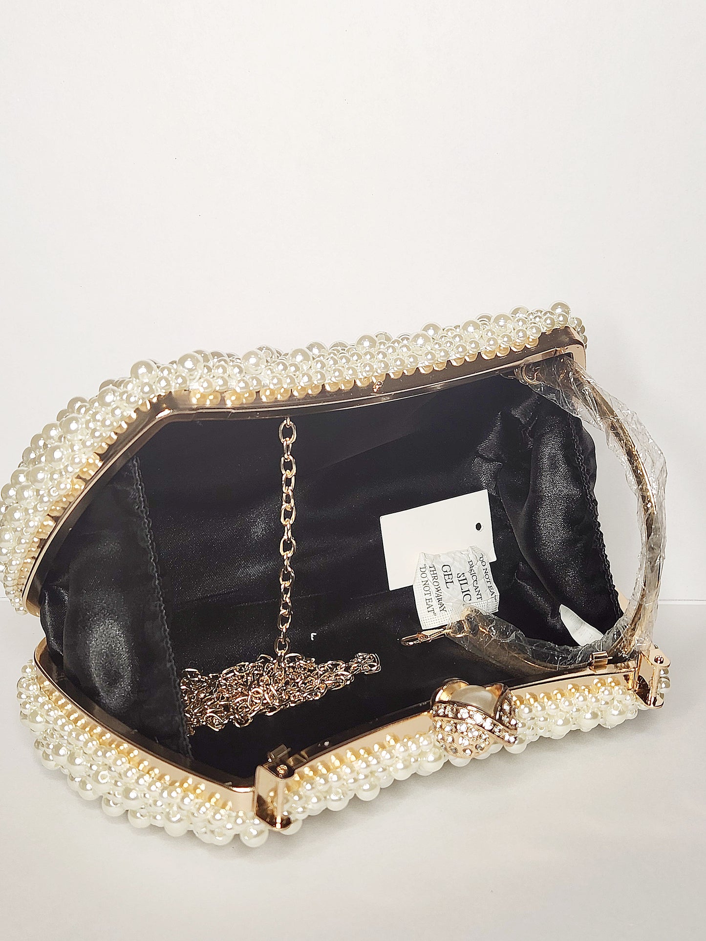 Pearl Affair Evening Clutch Bag