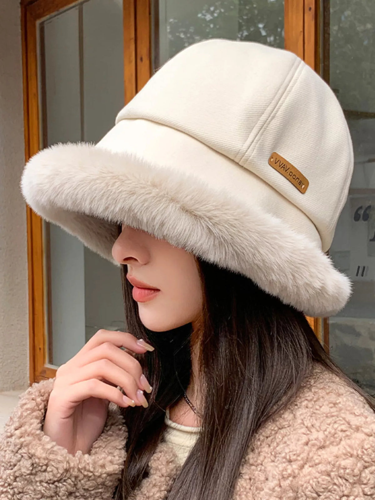 19f18a582d5a4e77902667fc4fc639a7-Max-Origin