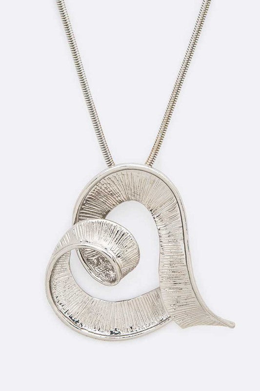 Artisan Heart Necklace Set