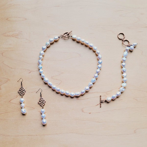 Celestial Freshwater Pearl Collar Necklace