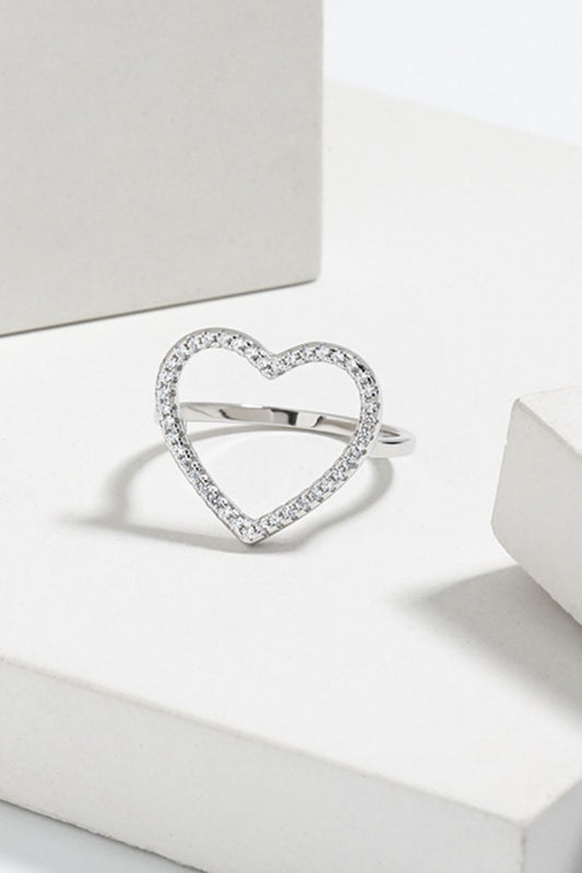 Glistening Zircon Heart Ring in 925 Sterling Silver