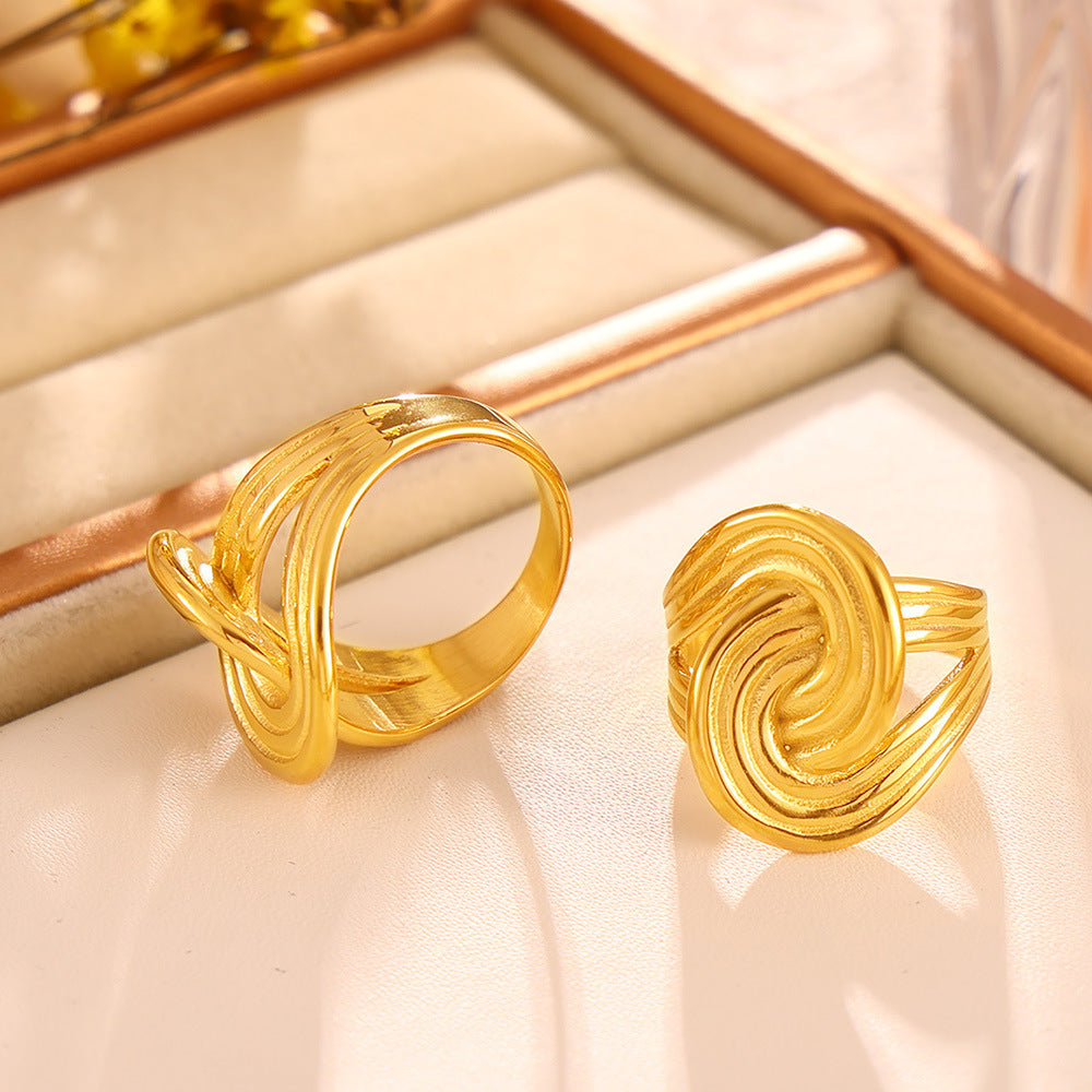 Bella Twist Ring 18K Gold-Plated