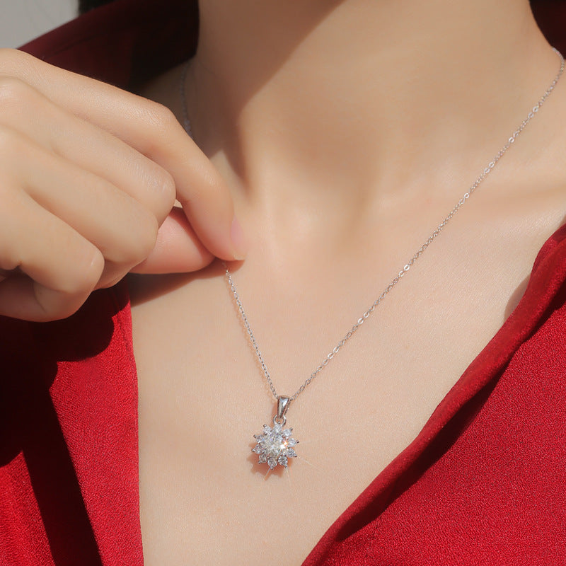 North Star 1K Moissanite Necklace