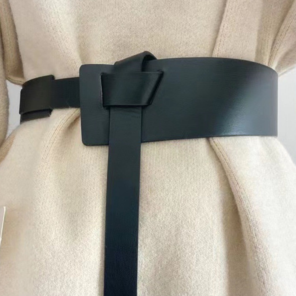 Chic Statement Belt