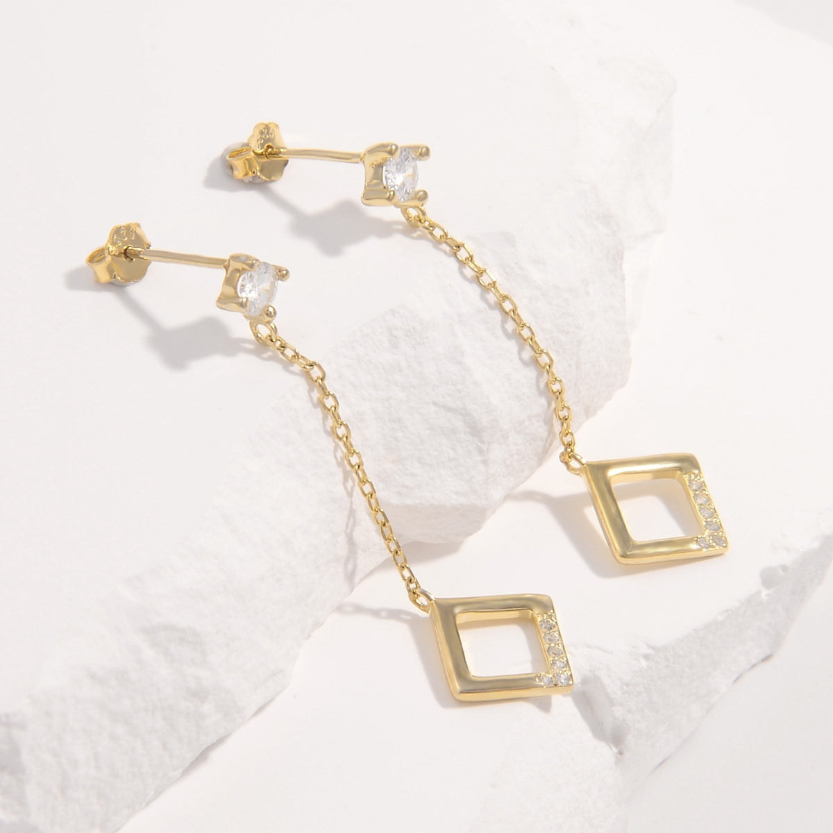 Sassy Square Inlaid Zircon Earrings