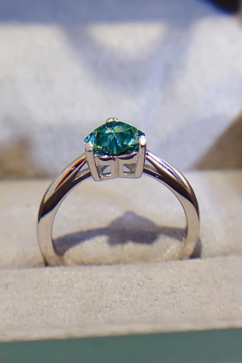 Chartreuse Moissanite Heart Ring 925 in Sterling Silver Platinum Plating