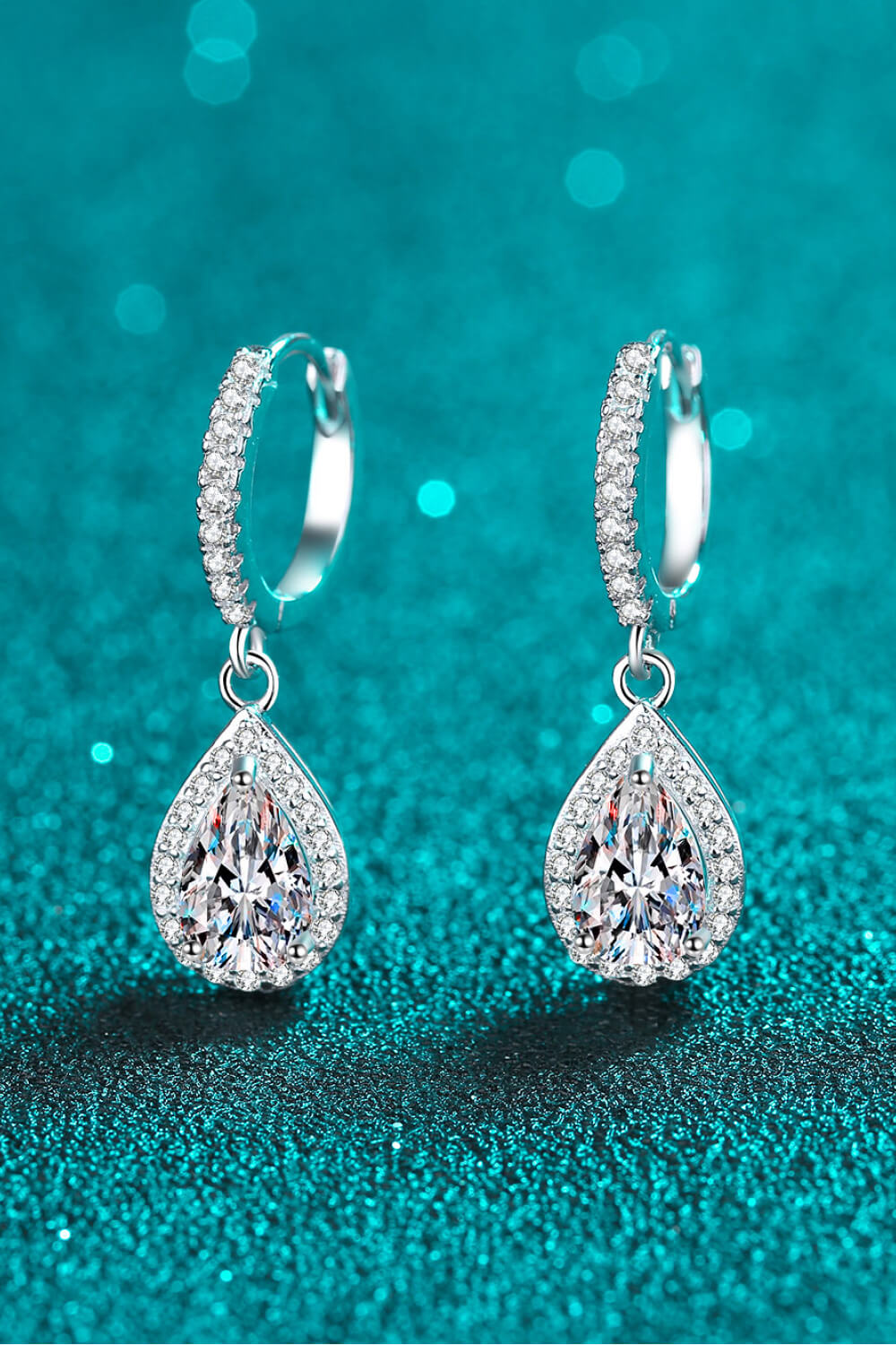 Drip Drop Moissanite Earrings 2K Teardrop Style