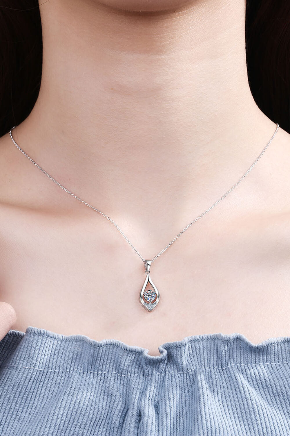 Glamorous Teardrop Pendant Necklace 1/2 Carat Moissanite