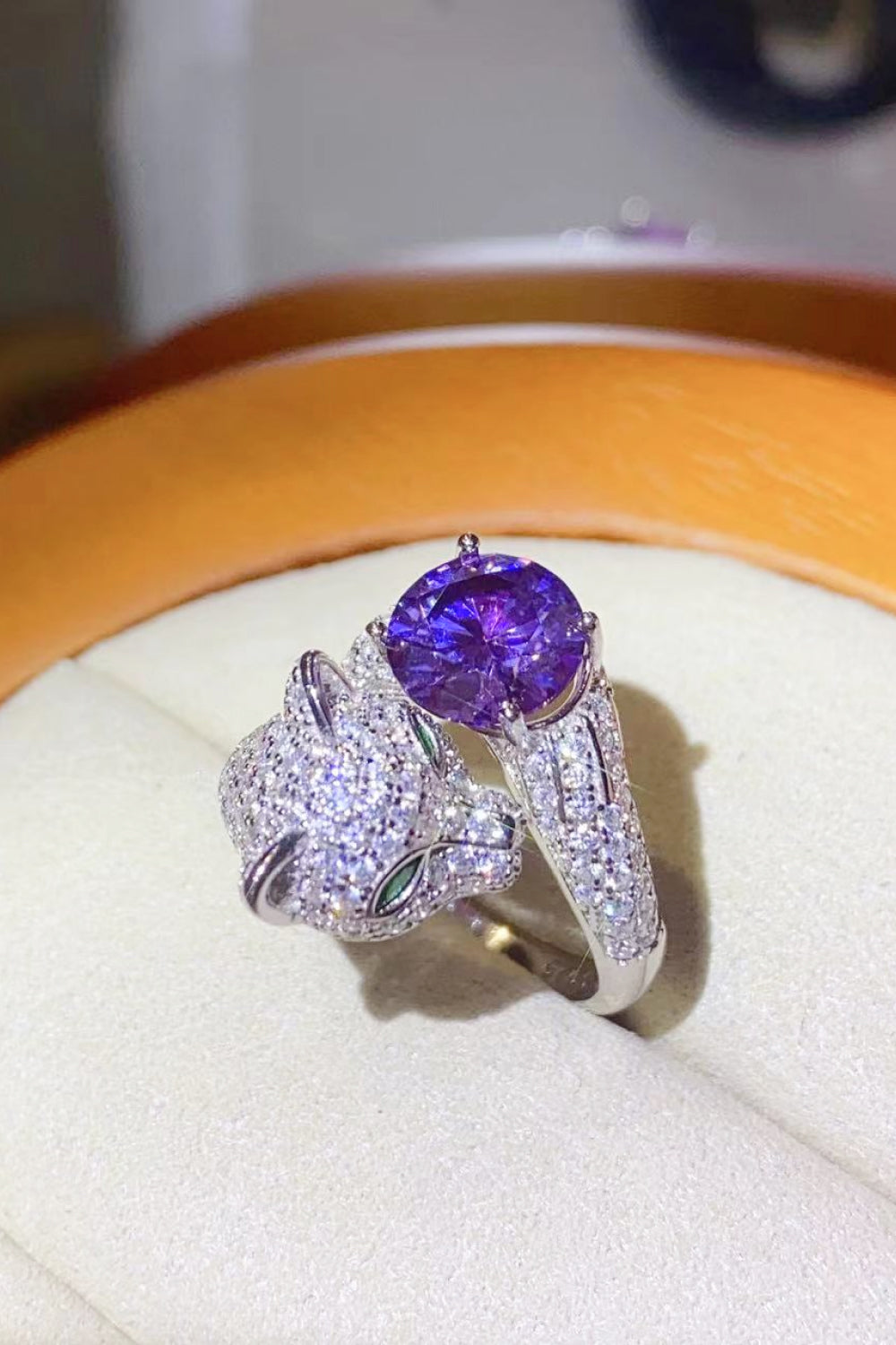 Feline Adjustable 2K Moissanite Ring