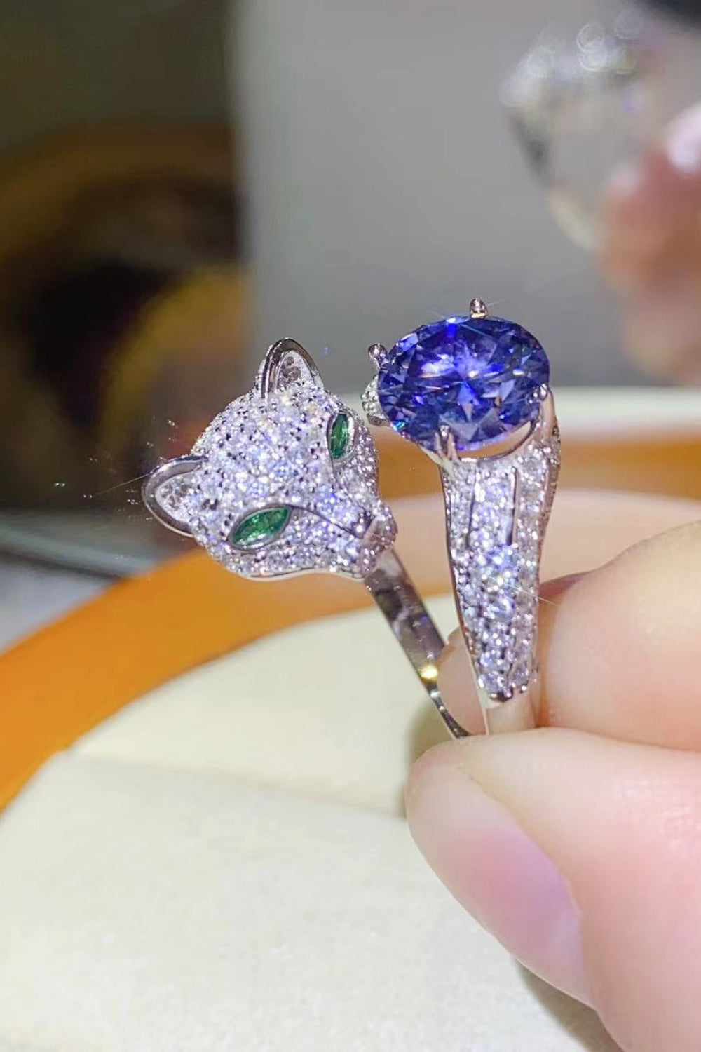 Feline Adjustable 2K Moissanite Ring