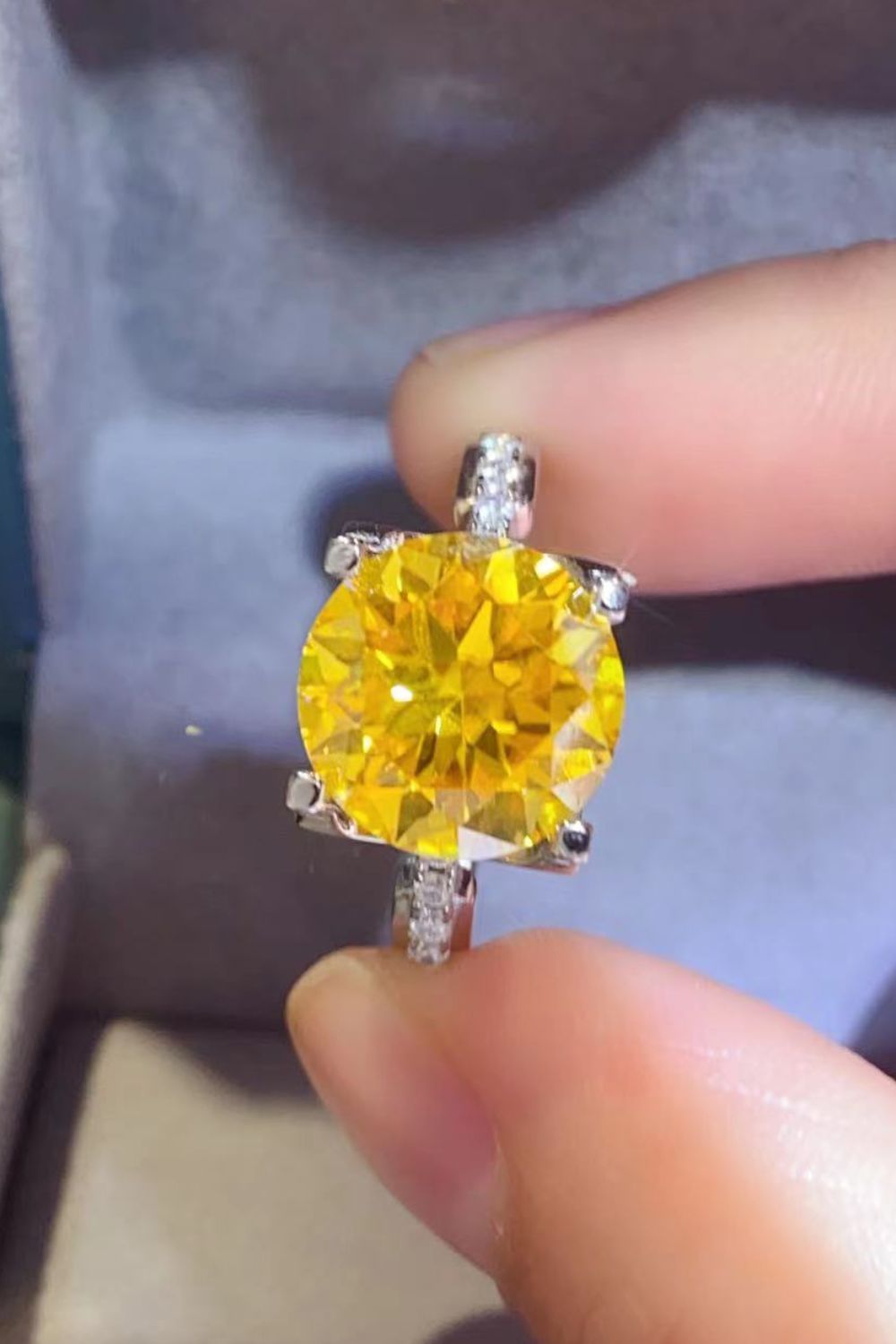 Regal Canary Yellow 5K Moissanite 925 Sterling Silver Ring in Platinum Plating