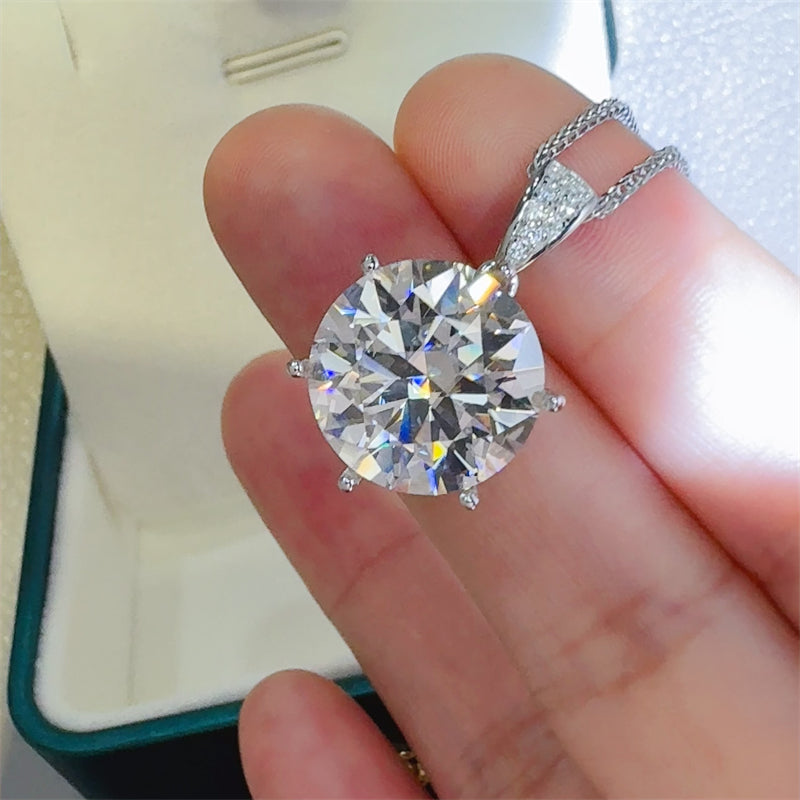 Holy Grail 10 Carat Moissanite Pendant Necklace 925 Sterling Silver Platinum Plated