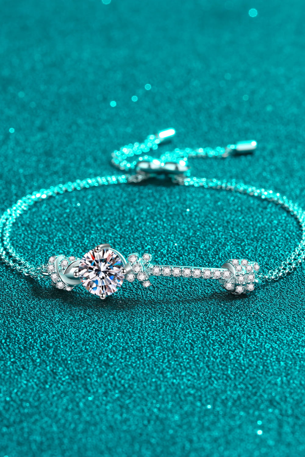 Minimalist Charm Bracelet 2K Moissanite in 925 Sterling Silver