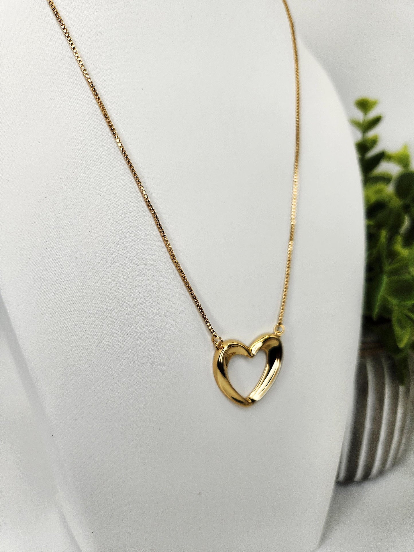 18K Gold Filled Heart Necklace • Dainty Gold Heart Pendant • Water Resistant Minimalist Jewelry • Valentine's Day, Birthday Gift