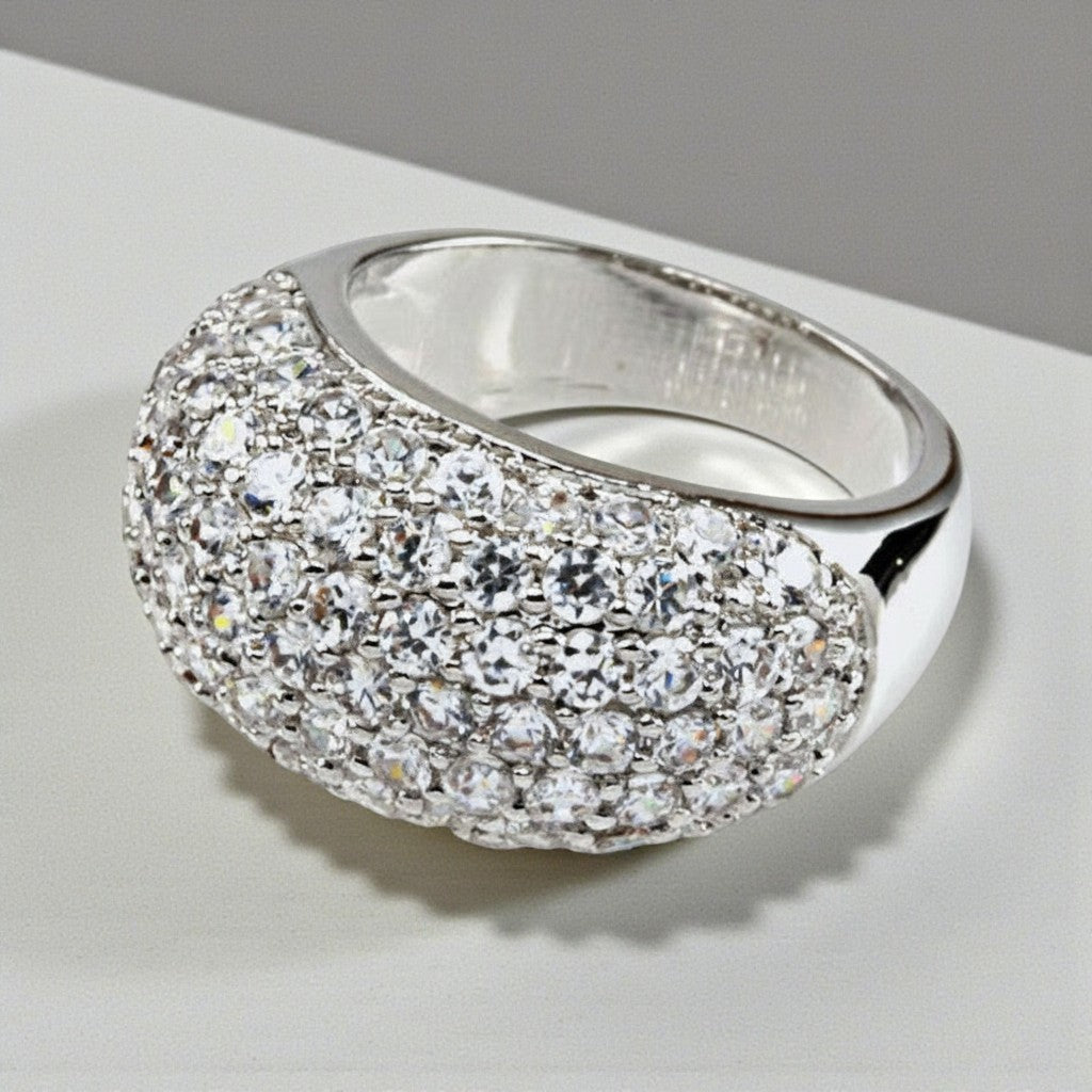 Cosmic Glow Fashion Cocktail Ring