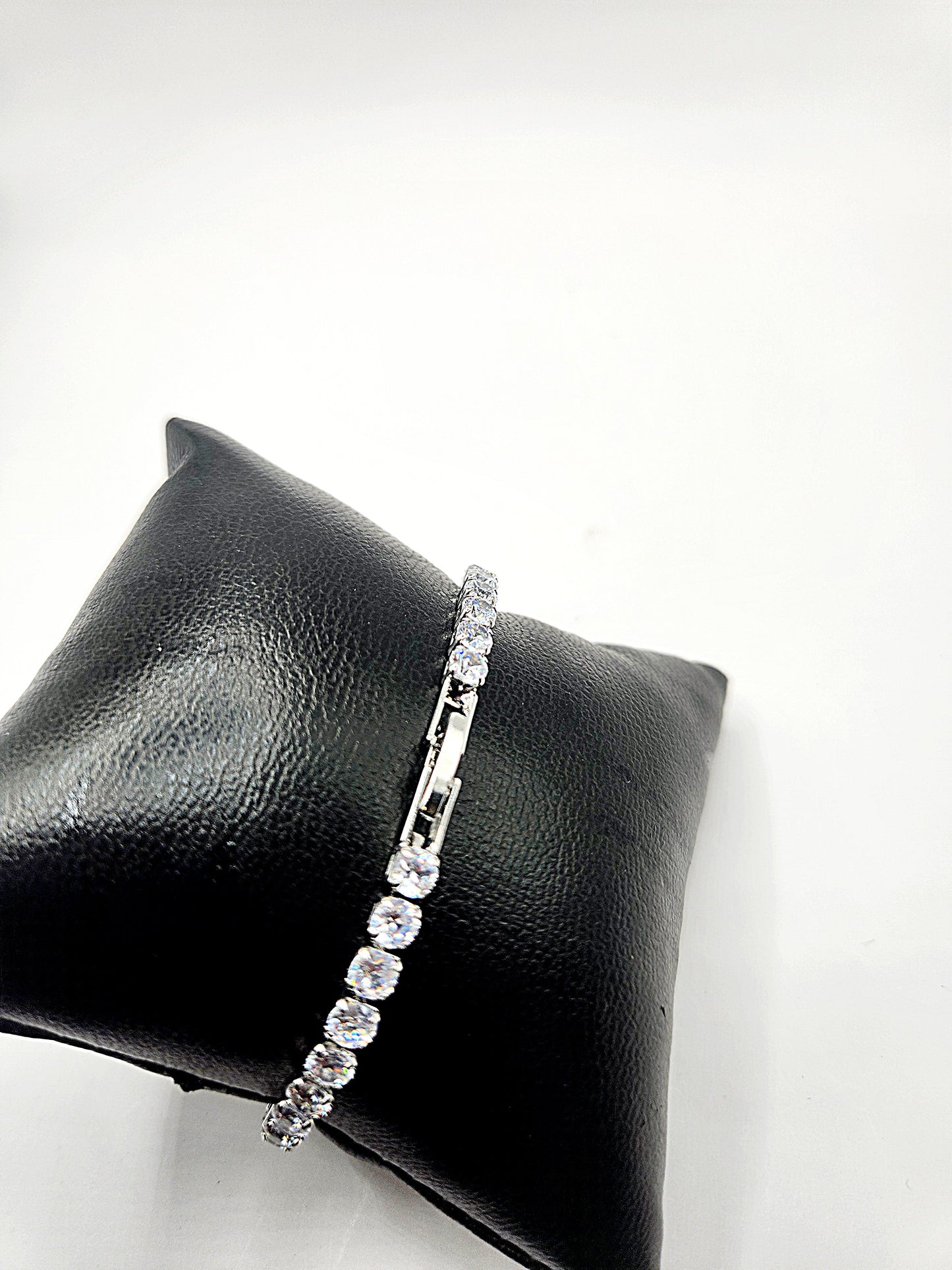 Brilliant Zircon Tennis Bracelet