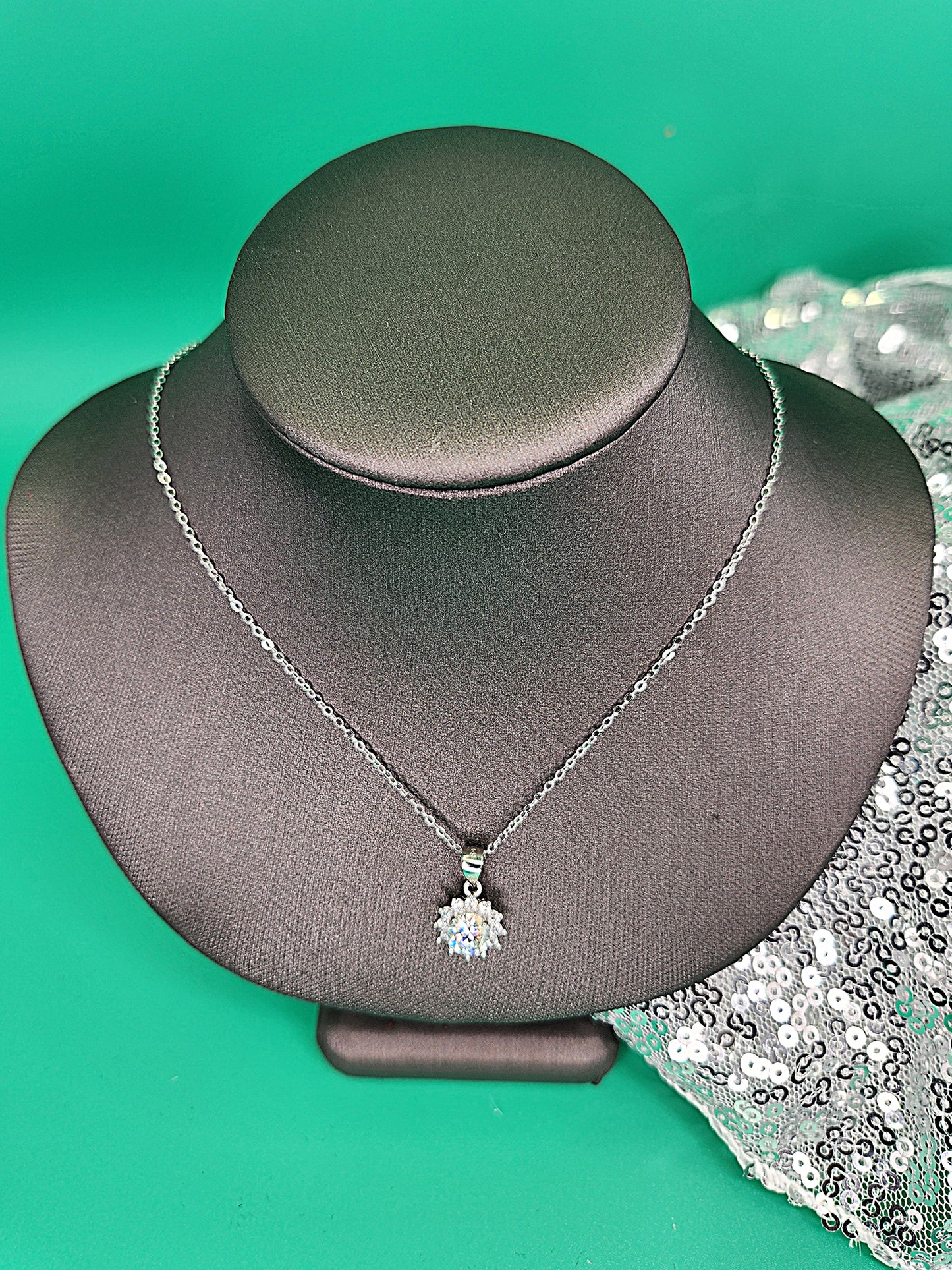 North Star 1K Moissanite Necklace